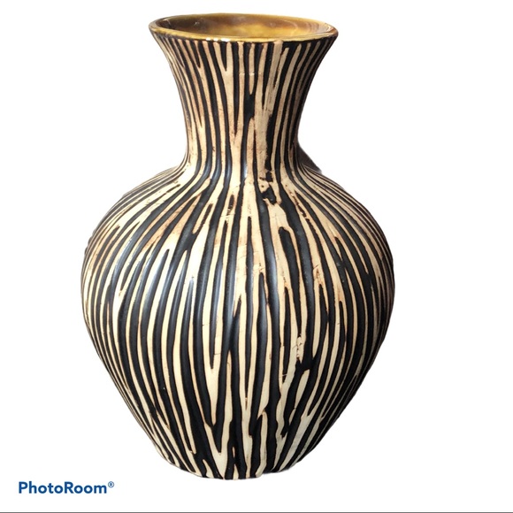 Other - Brown zebra striped etched ceramic 8” vase